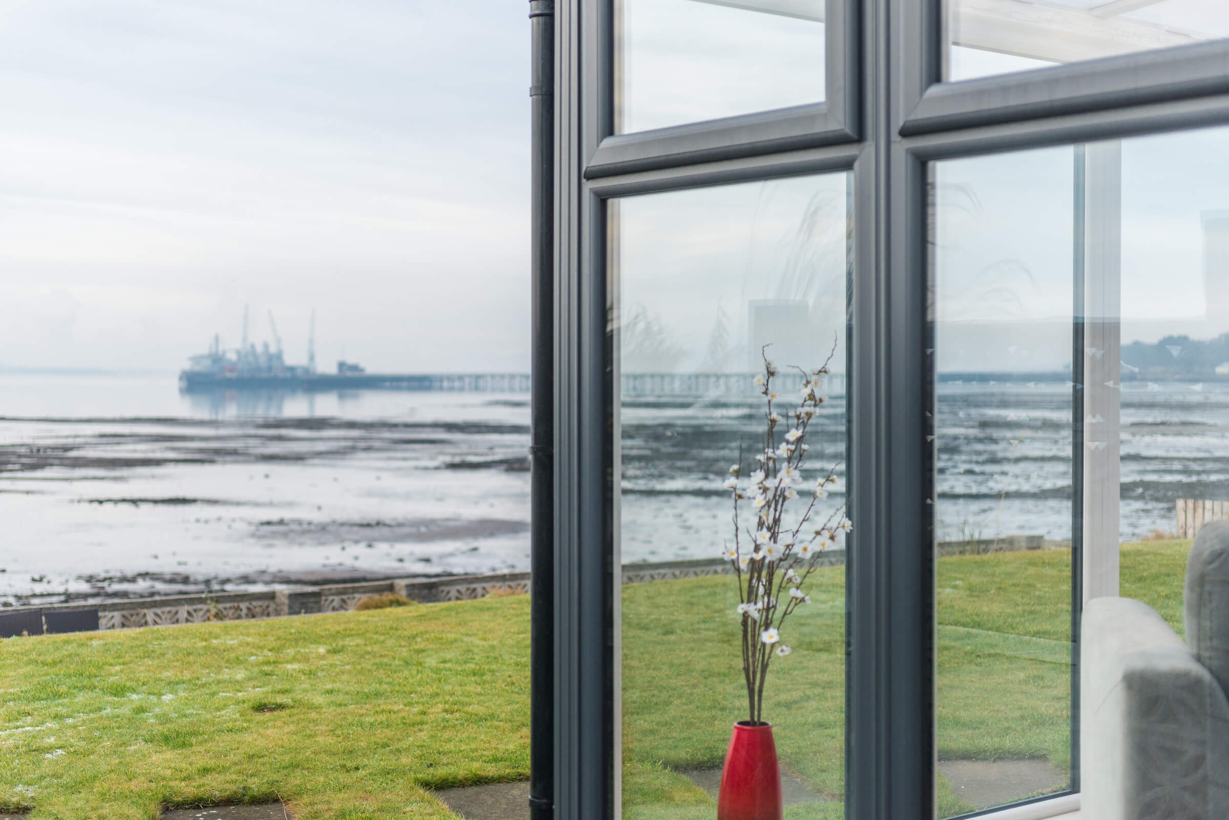 install-casement-windows-pilton